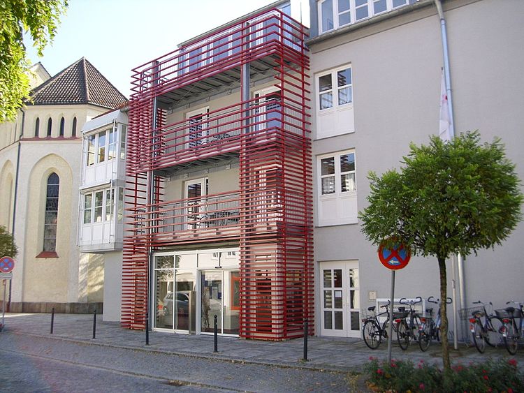 Eingangsbereich des BRK Seniorenwohn- und Pflegeheim Simbach am Inn